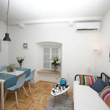 Apartman Kiara Apartment *